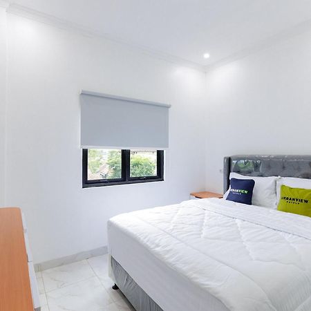 Urbanview Hotel Amira Syariah Bogor Pamoyanan Eksteriør billede