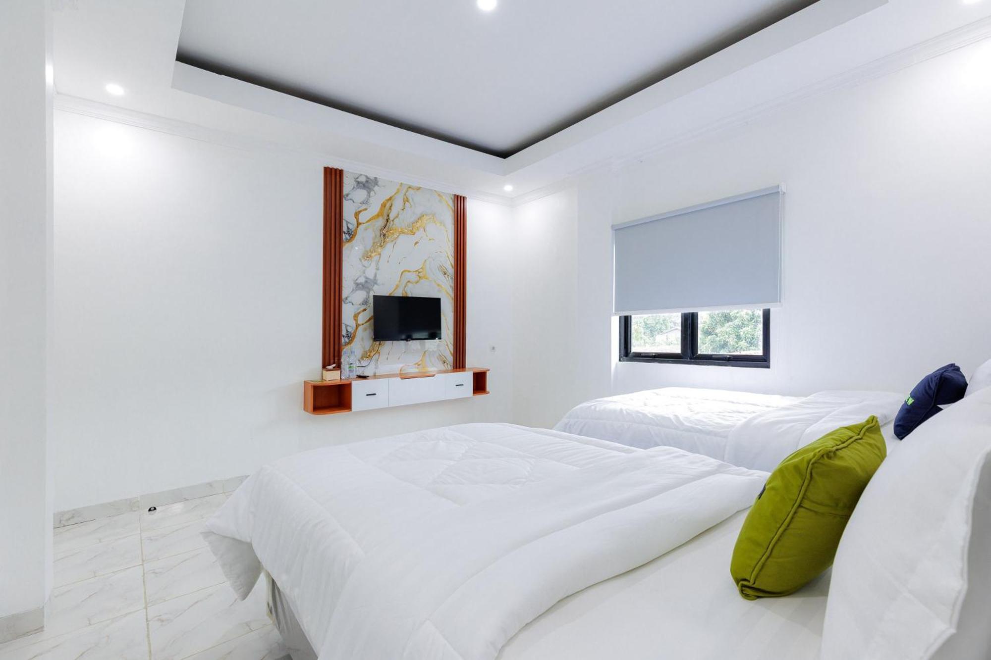 Urbanview Hotel Amira Syariah Bogor Pamoyanan Eksteriør billede
